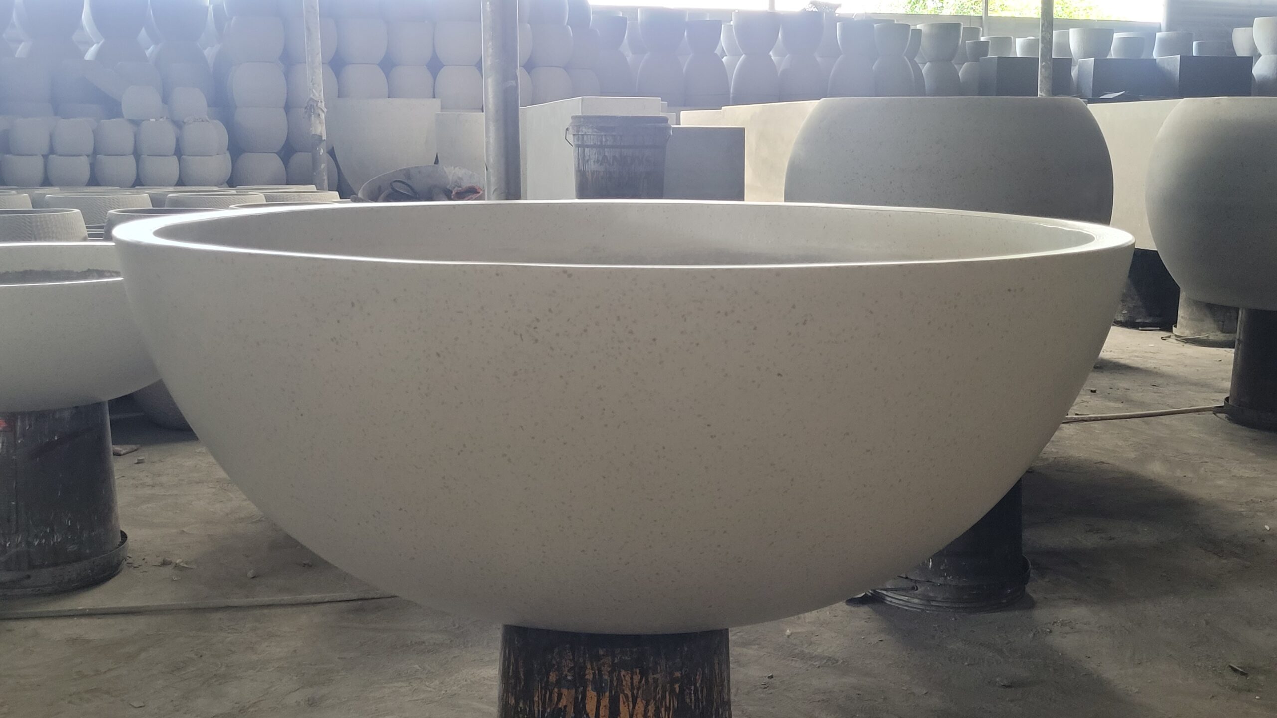 Large terrazzo pot for outdoor