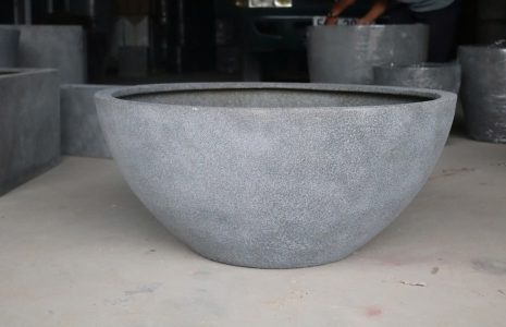 Large lightweight planter for globle importers